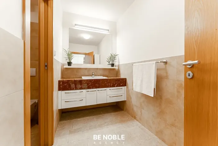 Prodej bytu 6+kk a větší, Praha - Břevnov, Kukulova, 230 m2