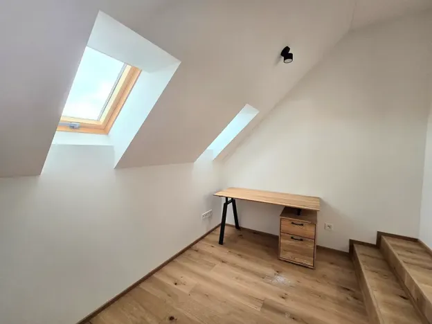 Pronájem bytu 3+kk, Praha - Vršovice, Ruská, 84 m2