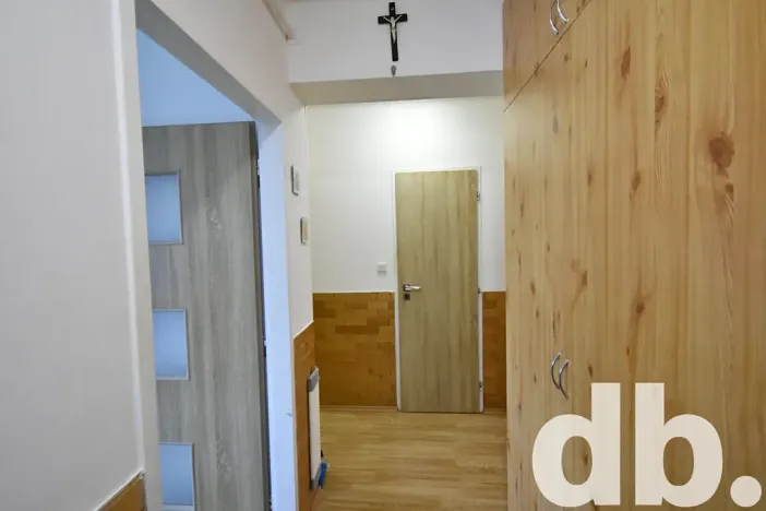 Pronájem bytu 2+1, Karlovy Vary, Stará Kysibelská, 61 m2