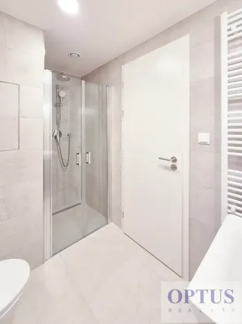 Pronájem bytu 1+kk, Praha - Hloubětín, Poděbradská, 32 m2