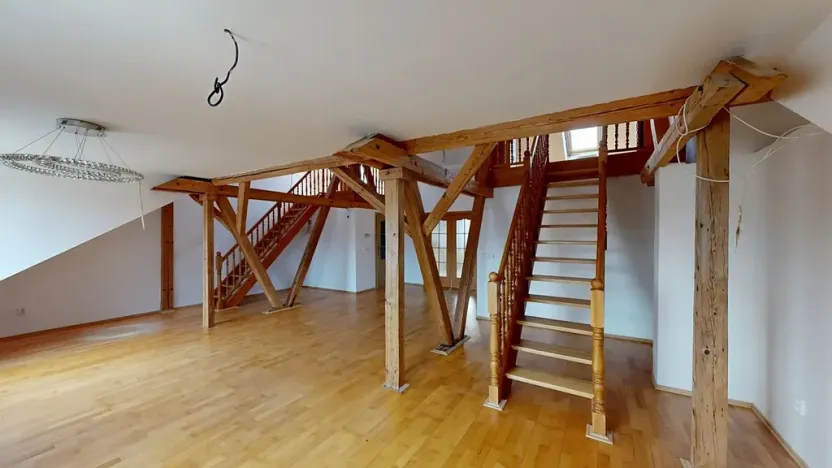 Prodej atypického bytu, Brno, Bayerova, 122 m2