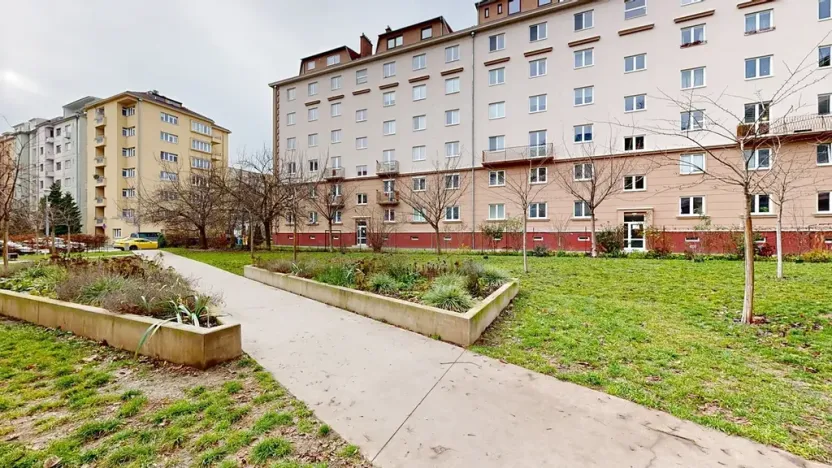 Prodej atypického bytu, Brno, Bayerova, 122 m2