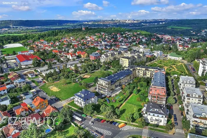 Prodej bytu 4+kk, Praha - Zbraslav, Jaromíra Vejvody, 187 m2