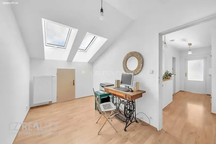 Prodej bytu 4+kk, Praha - Zbraslav, Jaromíra Vejvody, 187 m2