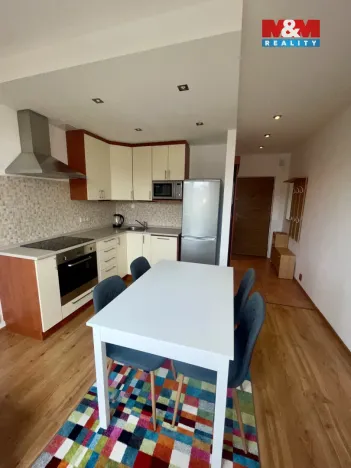 Pronájem bytu 1+1, Děčín, Želenická, 35 m2