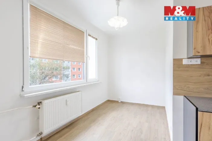 Prodej bytu 2+1, Cvikov - Cvikov II, Sídliště, 60 m2