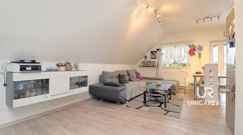 Pronájem bytu 2+kk, Rajhradice, 68 m2