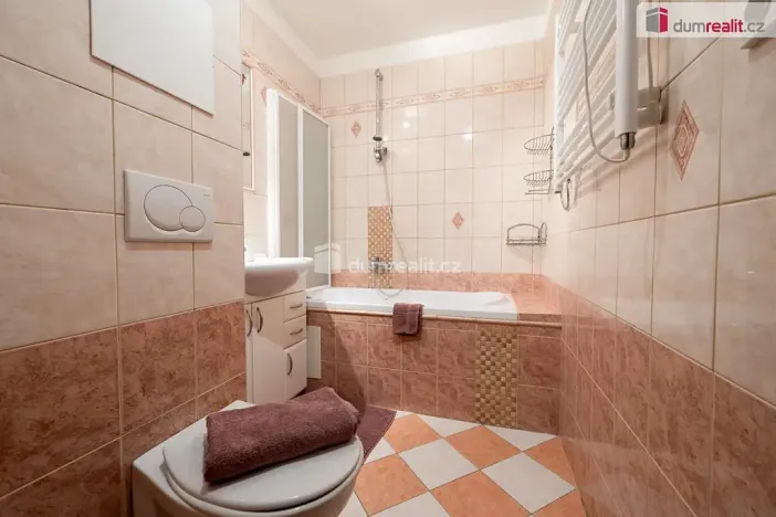 Pronájem bytu 2+1, Nové Strašecí, Křivoklátská, 68 m2