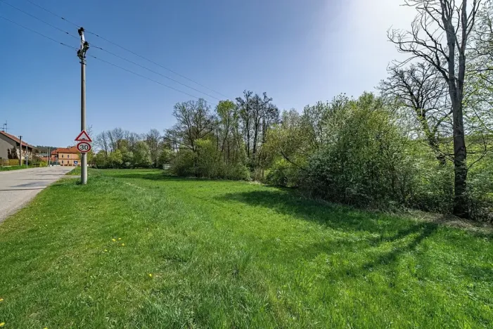 Prodej pozemku pro bydlení, Petroupim, 781 m2