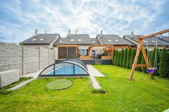 Prodej rodinného domu, Tršice, 170 m2