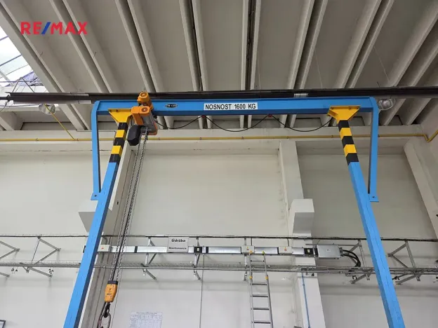 Prodej výrobních prostor, Roudnice nad Labem, Pracnerova, 2250 m2