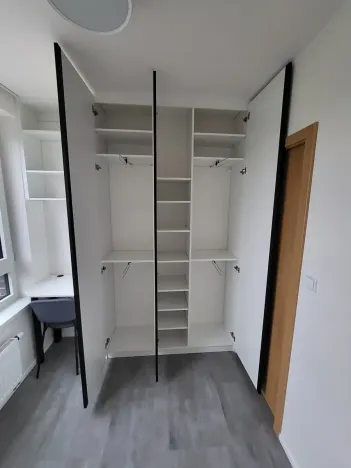 Pronájem bytu 1+kk, Praha - Třebonice, Thomasova, 29 m2