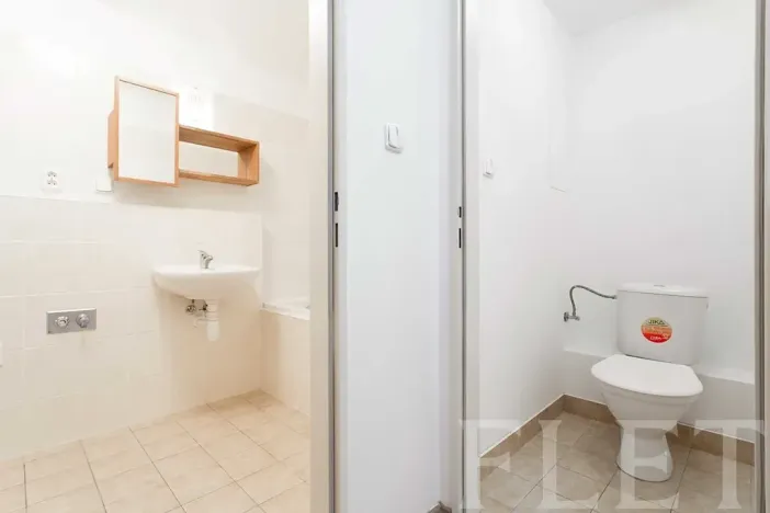 Prodej bytu 2+kk, Praha - Kbely, Herlíkovická, 50 m2