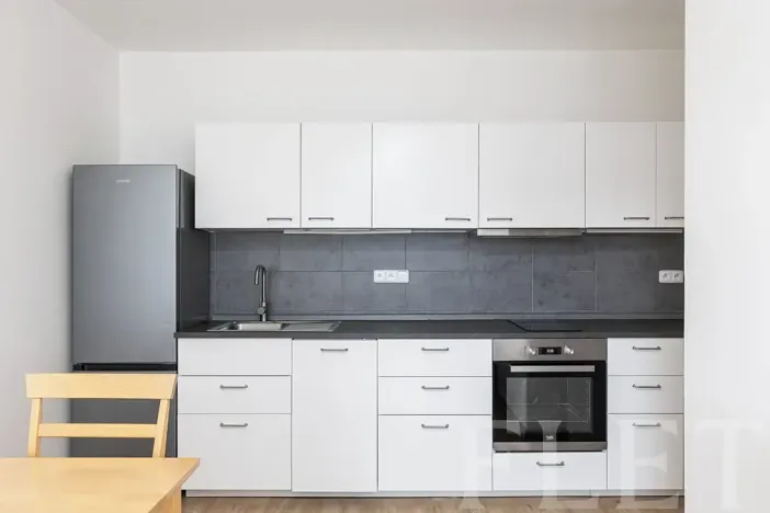 Prodej bytu 2+kk, Praha - Jinonice, Peroutkova, 51 m2