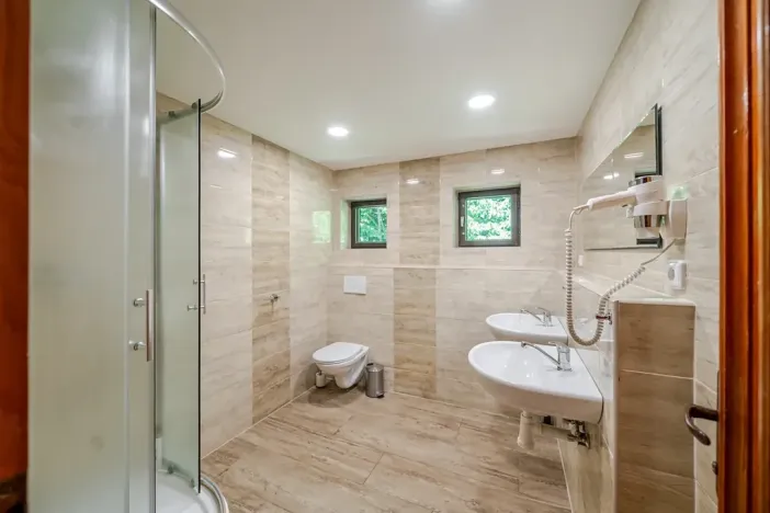 Prodej chaty, Bítov, 650 m2