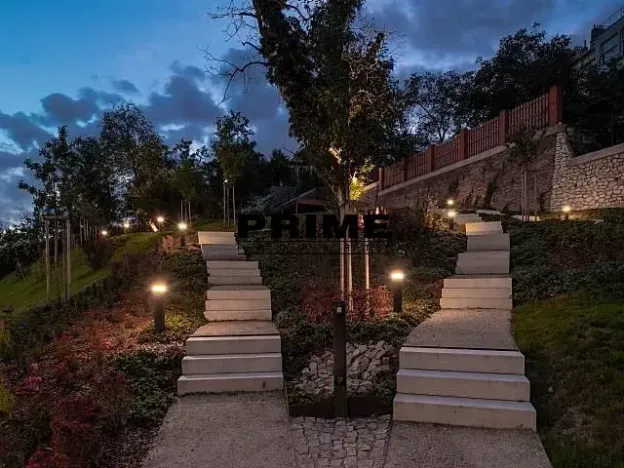 Pronájem bytu 2+kk, Praha - Smíchov, Holečkova, 74 m2