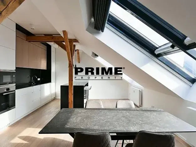 Pronájem bytu 3+kk, Praha - Vinohrady, náměstí Jiřího z Poděbrad, 156 m2