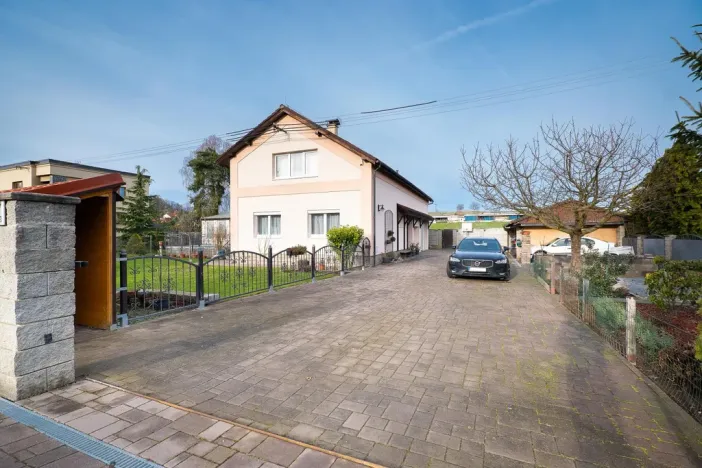 Prodej rodinného domu, Pyšely, Čtyřkolská, 273 m2