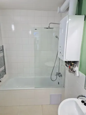 Pronájem bytu 2+1, Praha - Modřany, Klostermannova, 56 m2