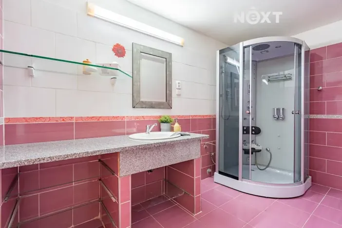 Prodej ubytování, Horní Stropnice, 360 m2