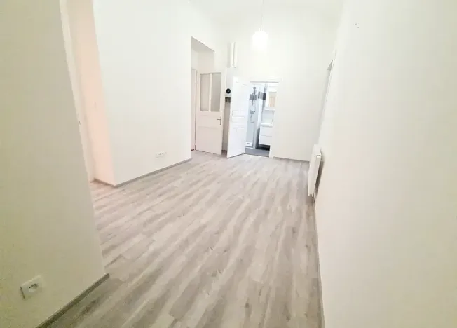 Pronájem bytu 3+1, Praha - Holešovice, Komunardů, 85 m2