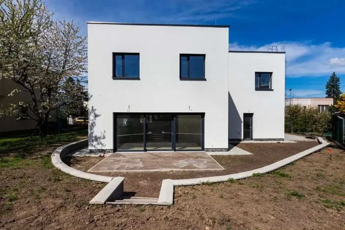 Prodej rodinného domu, Praha - Lhotka, U družstva Tempo, 186 m2