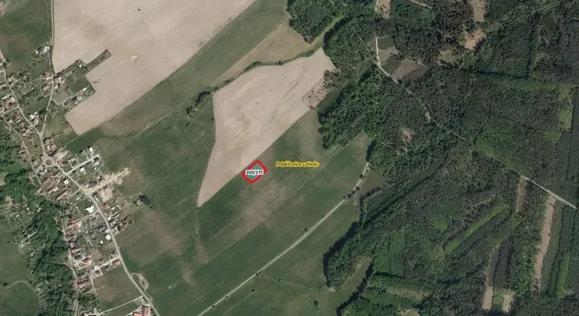 Prodej pole, Poběžovice u Holic, 2612 m2