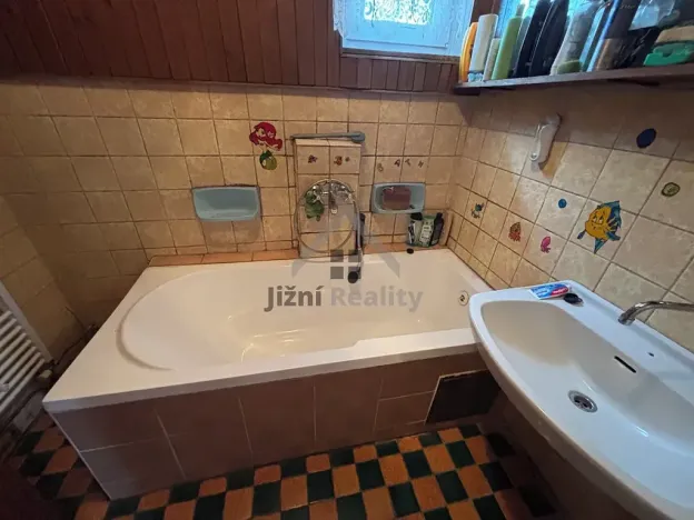 Prodej rodinného domu, Srubec, U Kapličky, 240 m2