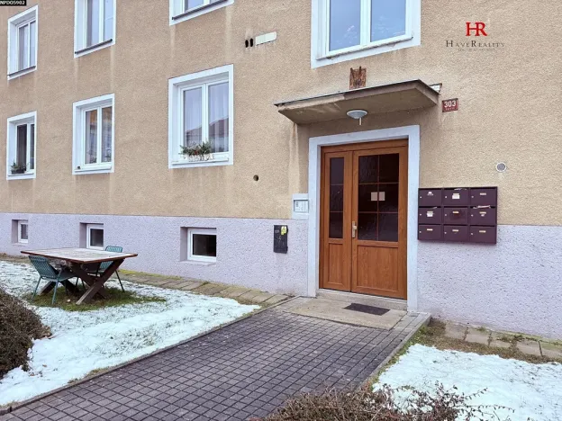 Prodej bytu 2+1, Sázava, Sídliště 9. května, 57 m2