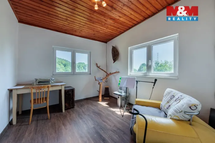 Prodej rodinného domu, Hroznětín, ČSA, 240 m2