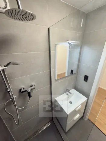 Pronájem bytu 2+kk, Kladno, Polská, 40 m2