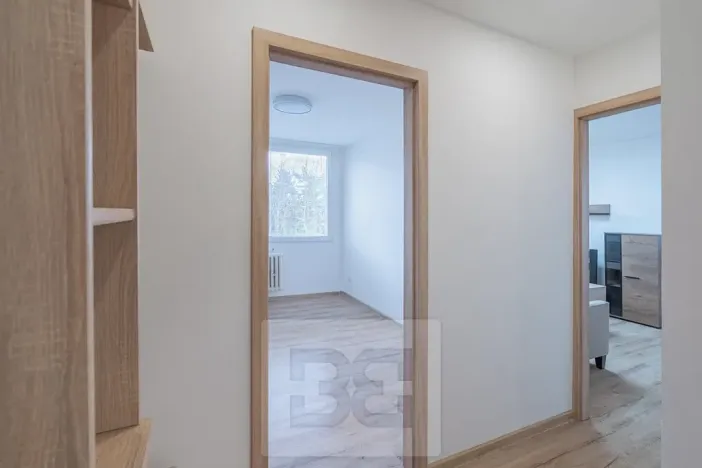 Pronájem bytu 2+kk, Praha - Troja, 40 m2