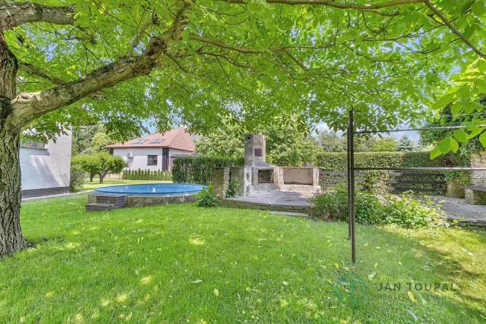 Prodej rodinného domu, Libřice, 280 m2