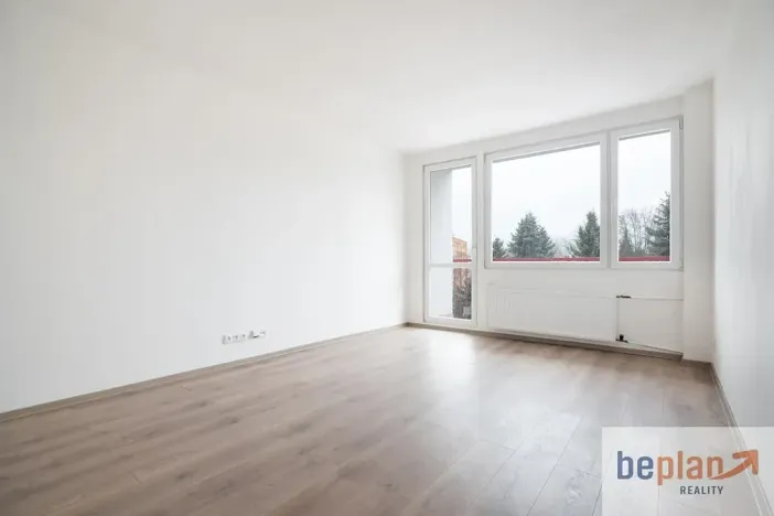 Prodej bytu 1+1, Děčín, Školní, 43 m2