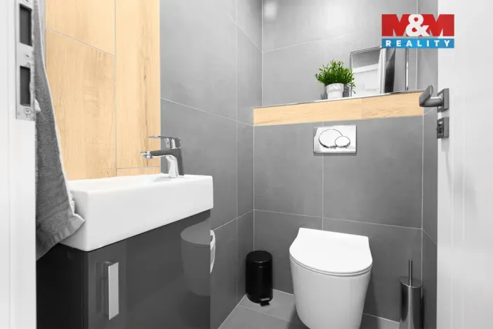 Prodej bytu 3+1, Tábor, Trocnovská, 80 m2