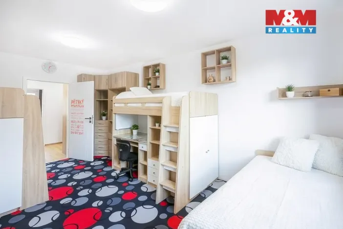 Prodej bytu 3+1, Tábor, Trocnovská, 80 m2