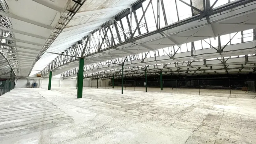 Pronájem skladu, Louny, Postoloprtská, 2200 m2