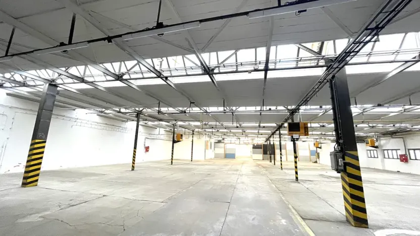 Pronájem skladu, Louny, Postoloprtská, 1200 m2
