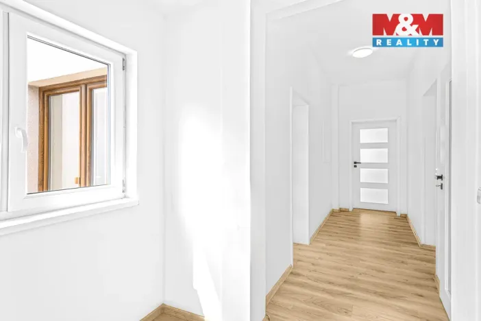 Prodej bytu 3+1, Hradec Králové - Kukleny, Pražská třída, 91 m2