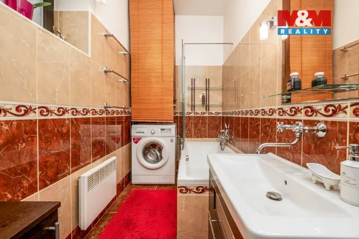 Prodej rodinného domu, Hradec Králové - Malšovice, Na Hrázce, 232 m2