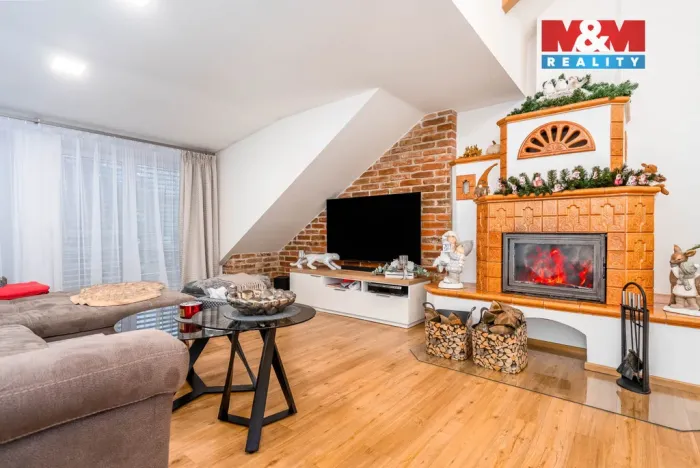 Prodej rodinného domu, Horní Třešňovec, 847 m2