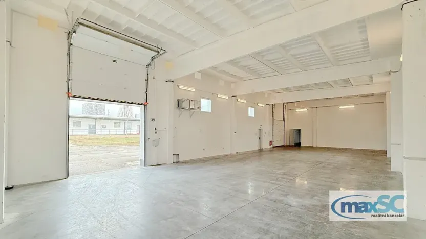 Prodej skladu, Říčany, Technická, 4150 m2