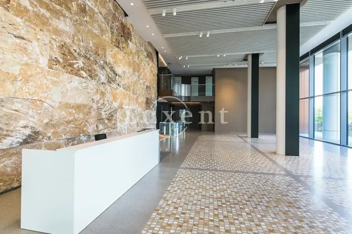 Pronájem kanceláře, Praha - Nusle, Lomnického, 44 m2