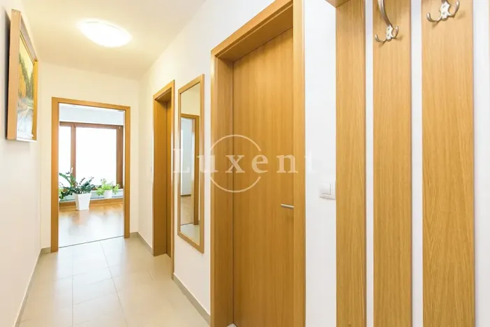 Pronájem bytu 2+kk, Praha - Michle, Magistrů, 65 m2