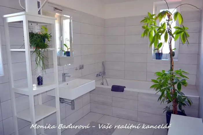 Prodej rodinného domu, Tlumačov, Dolní, 140 m2