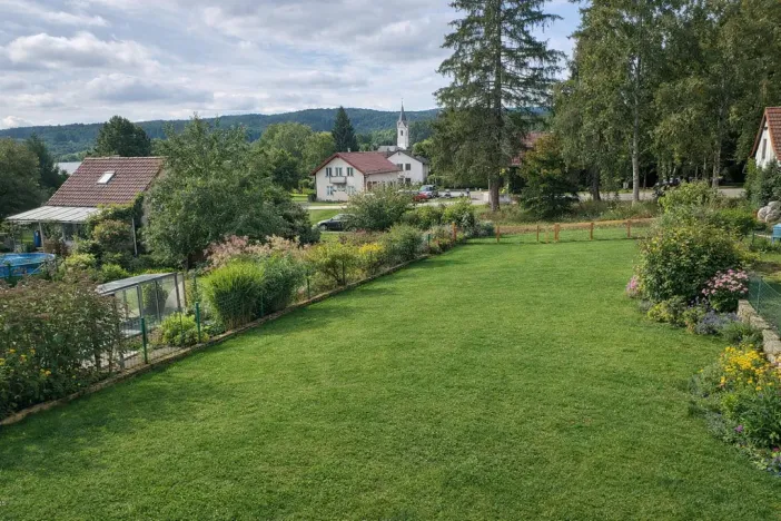 Prodej rodinného domu, Frymburk, 200 m2