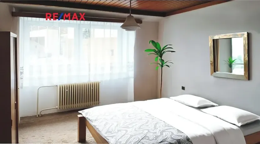 Prodej rodinného domu, Chrást, 280 m2