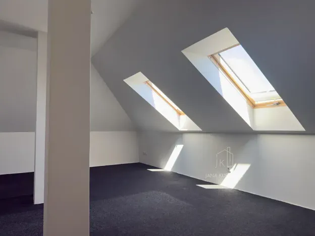 Prodej rodinného domu, Těmice, 252 m2