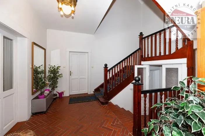 Prodej rodinného domu, Praha - Motol, U hrušky, 295 m2