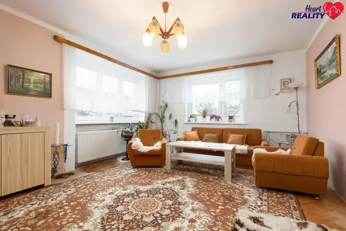 Prodej rodinného domu, Kravaře, Novodvorská, 200 m2